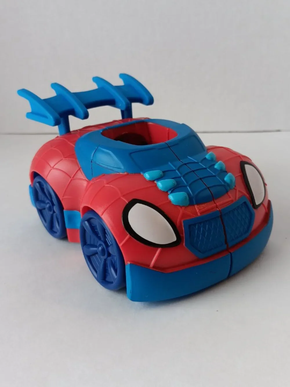 Spidey and His Amazing Friends Web Strike 2-in-1 Vehicle